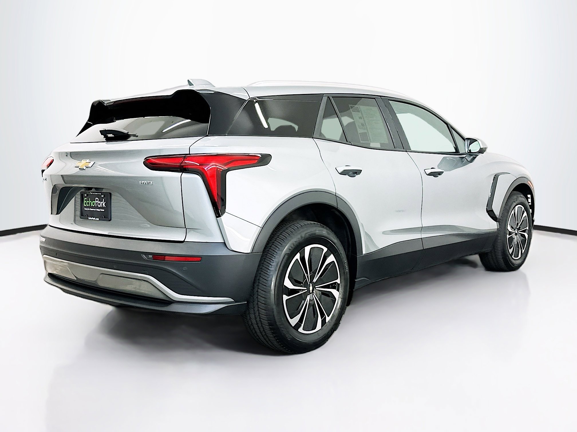 Used 2024 Chevrolet Blazer EV LT AWD/4WD image 9