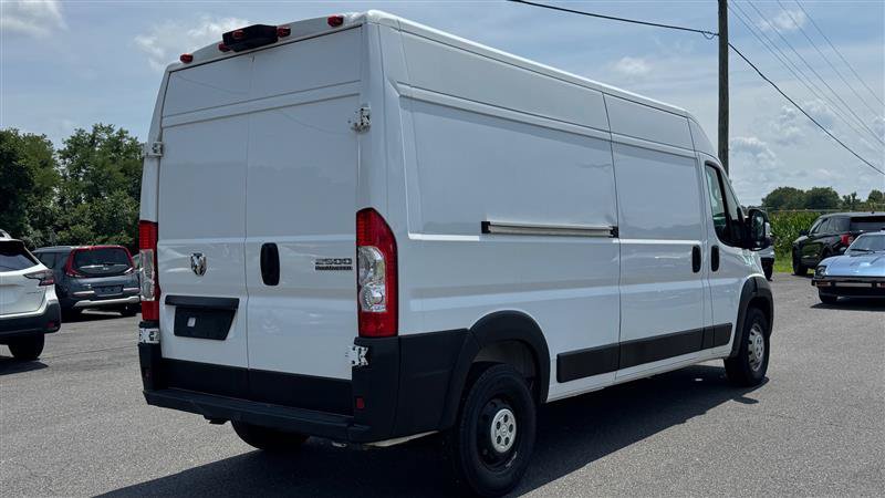 Used 2023 RAM ProMaster 2500 FWD image 5