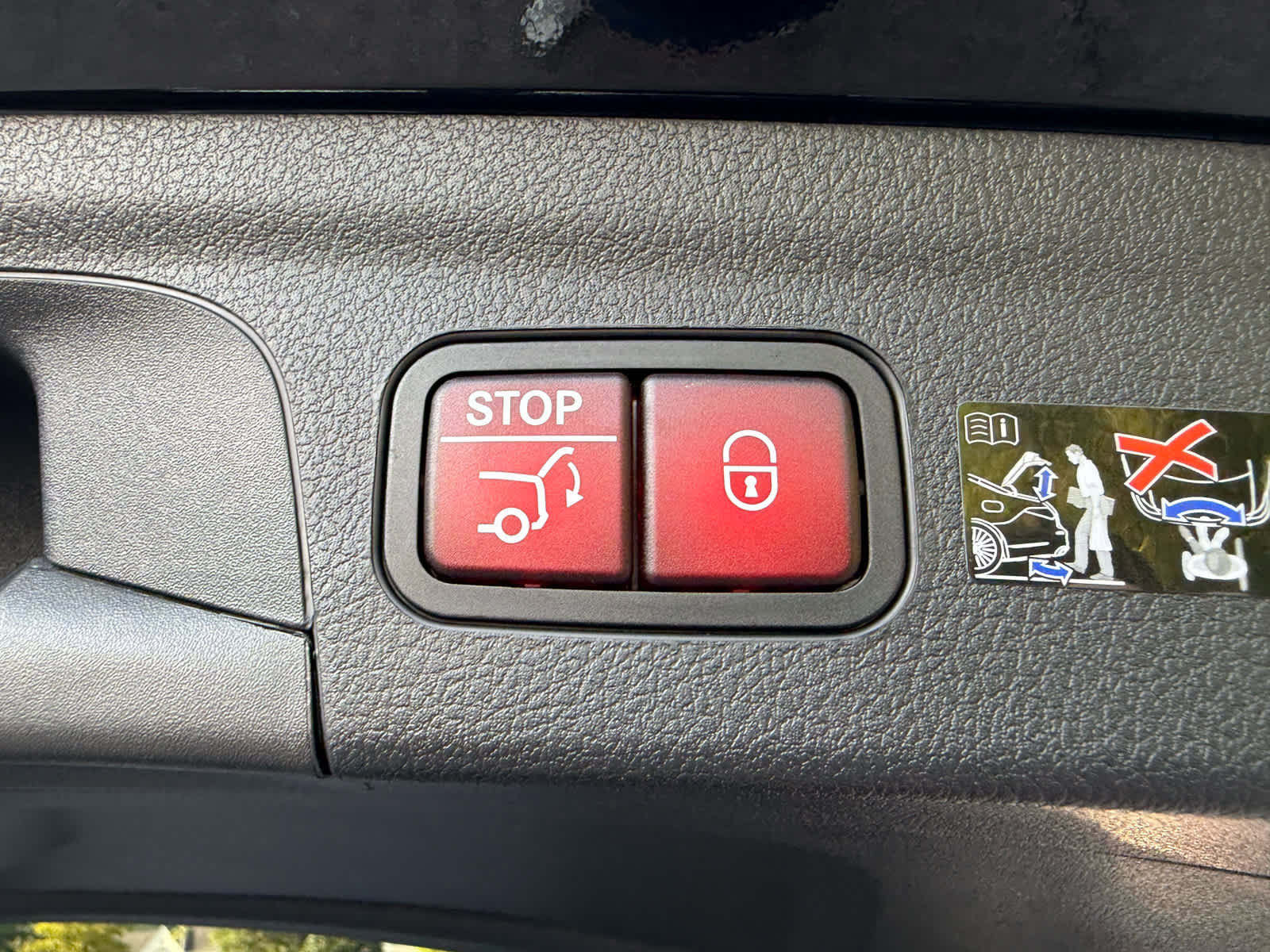 New 2026 Mercedes-Benz GLE 580 4MATIC image 35