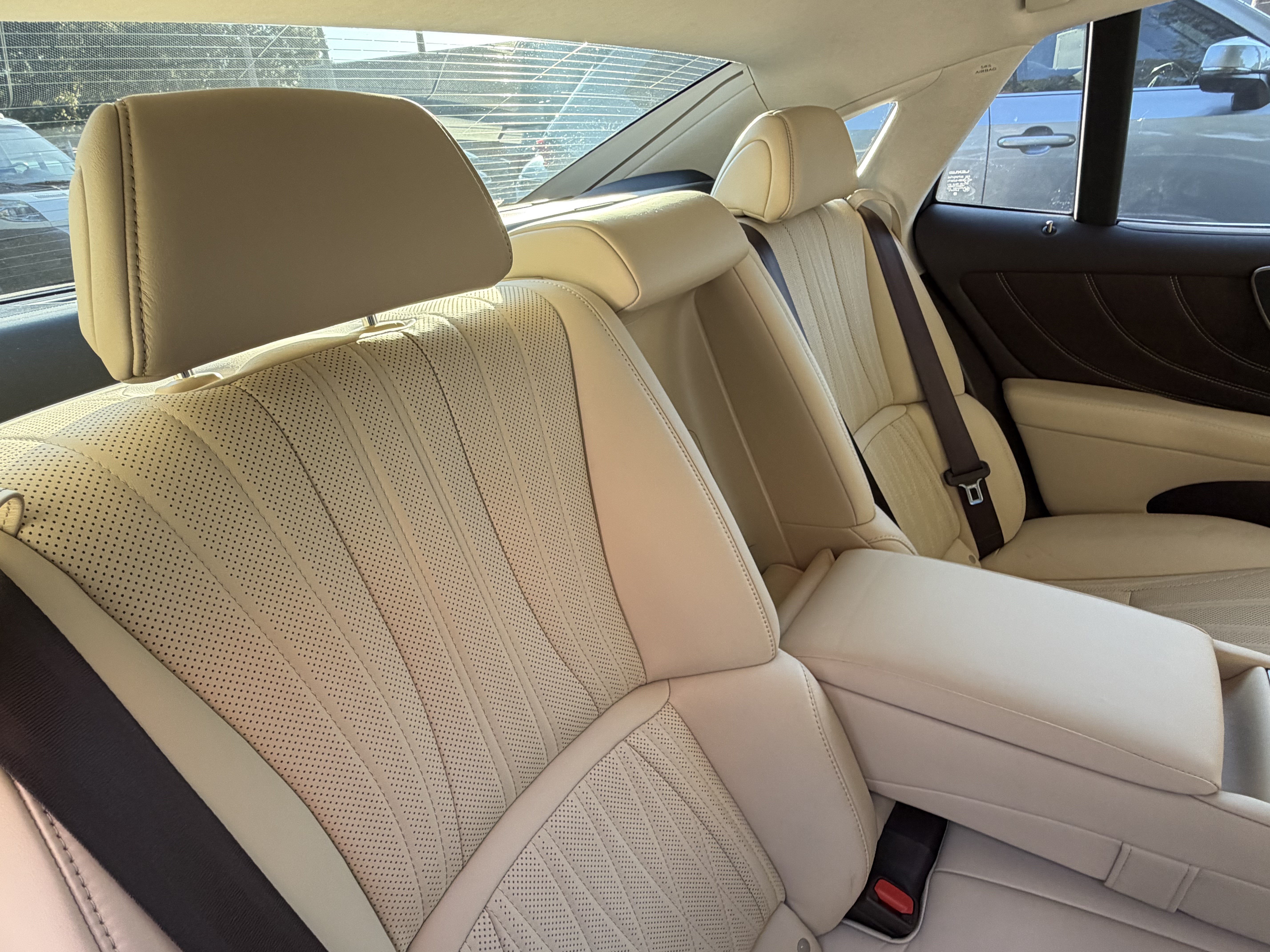 Used 2019 Lexus LS 500 w/ Interior Upgrade Package RWD image 42