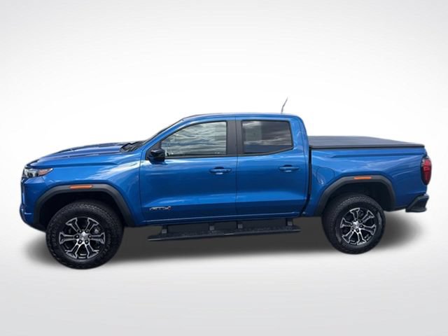Used 2023 GMC Canyon AT4 w/ AT4 Premium Package AWD/4WD image 3