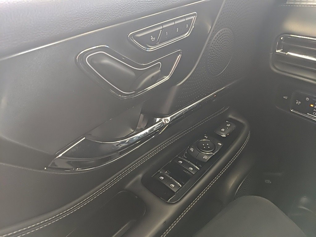 Used 2023 Lincoln Corsair FWD w/ Equipment Group 101A image 25