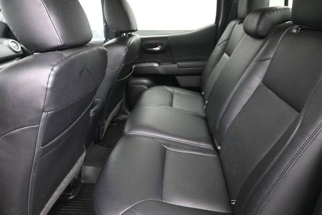 Used 2023 Toyota Tacoma TRD Off-Road AWD/4WD image 19