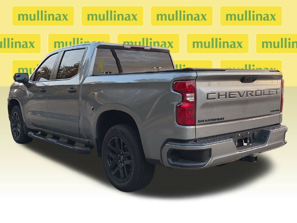 Used 2024 Chevrolet Silverado 1500 Custom w/ Turbomax Blackout Package RWD image 11
