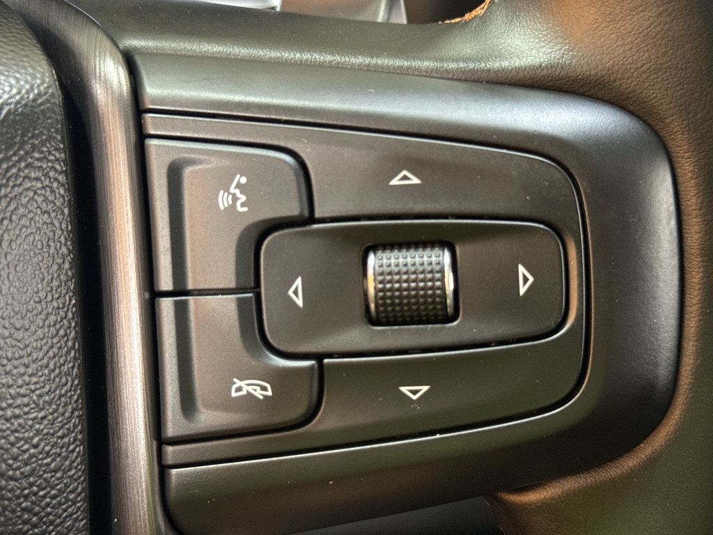 Used 2025 GMC Sierra 1500 AT4 w/ AT4 Premium Package AWD/4WD image 29