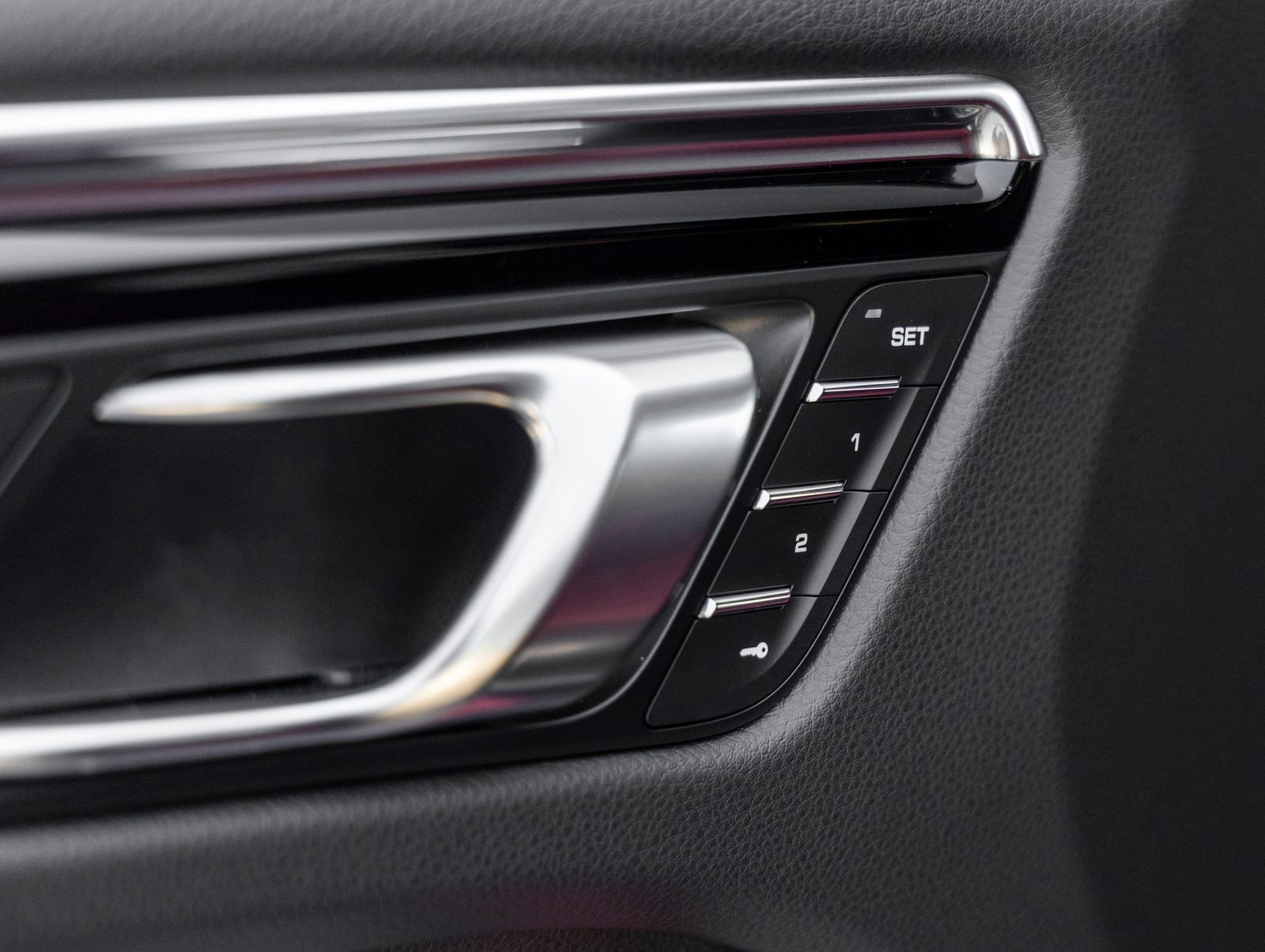 New 2026 Porsche Macan S AWD/4WD image 22