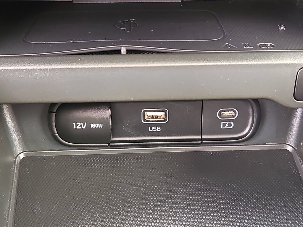 Certified 2023 Kia Soul EX FWD image 18