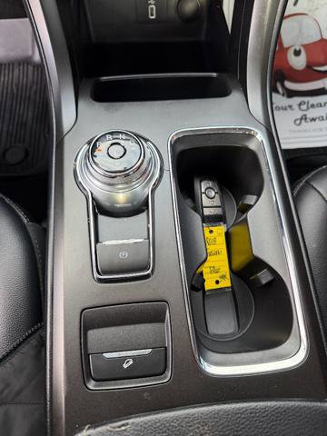 Used 2018 Ford Fusion SE w/ Equipment Group 201A image 19