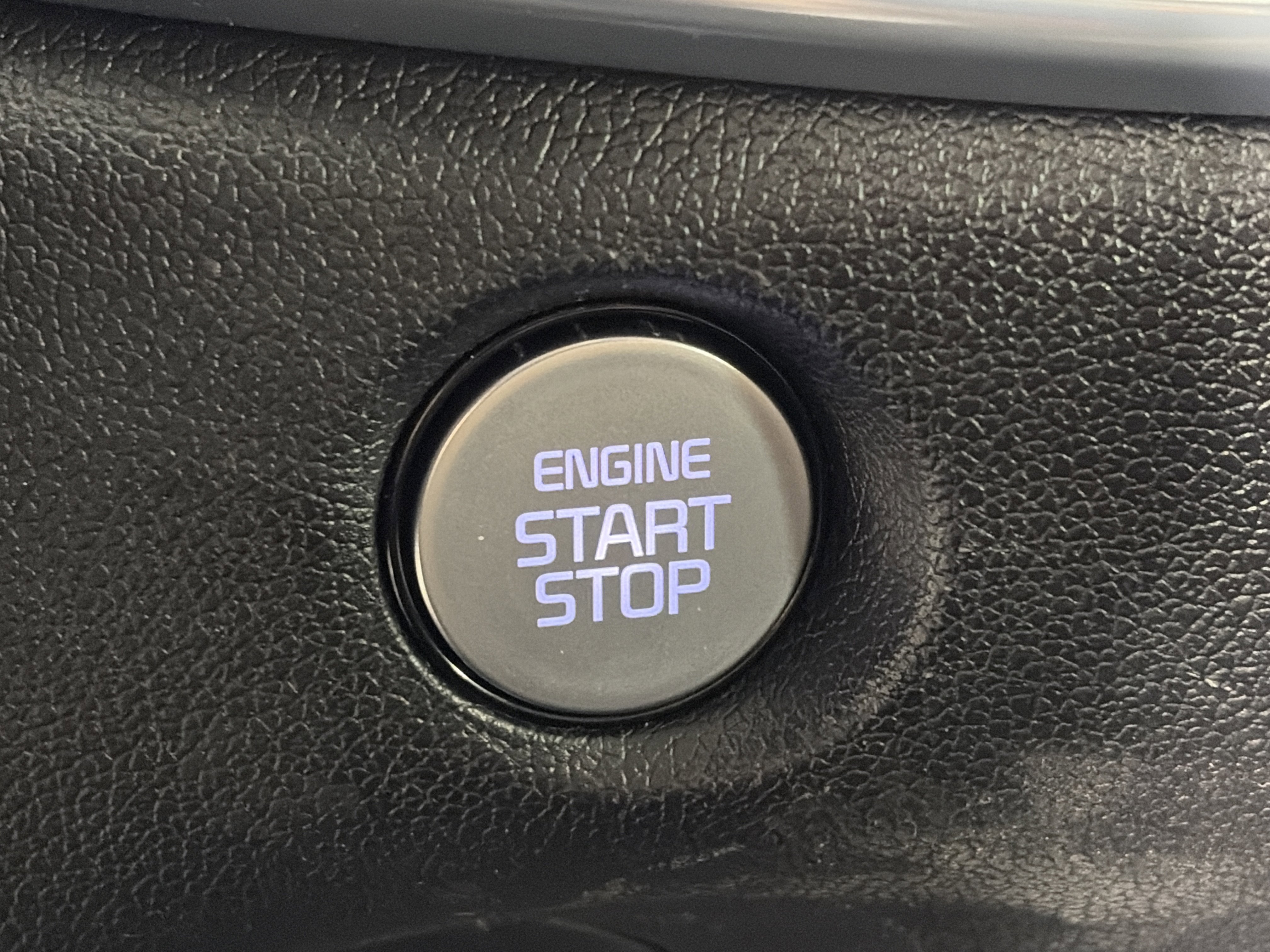 Certified 2025 Kia Sorento SX image 27