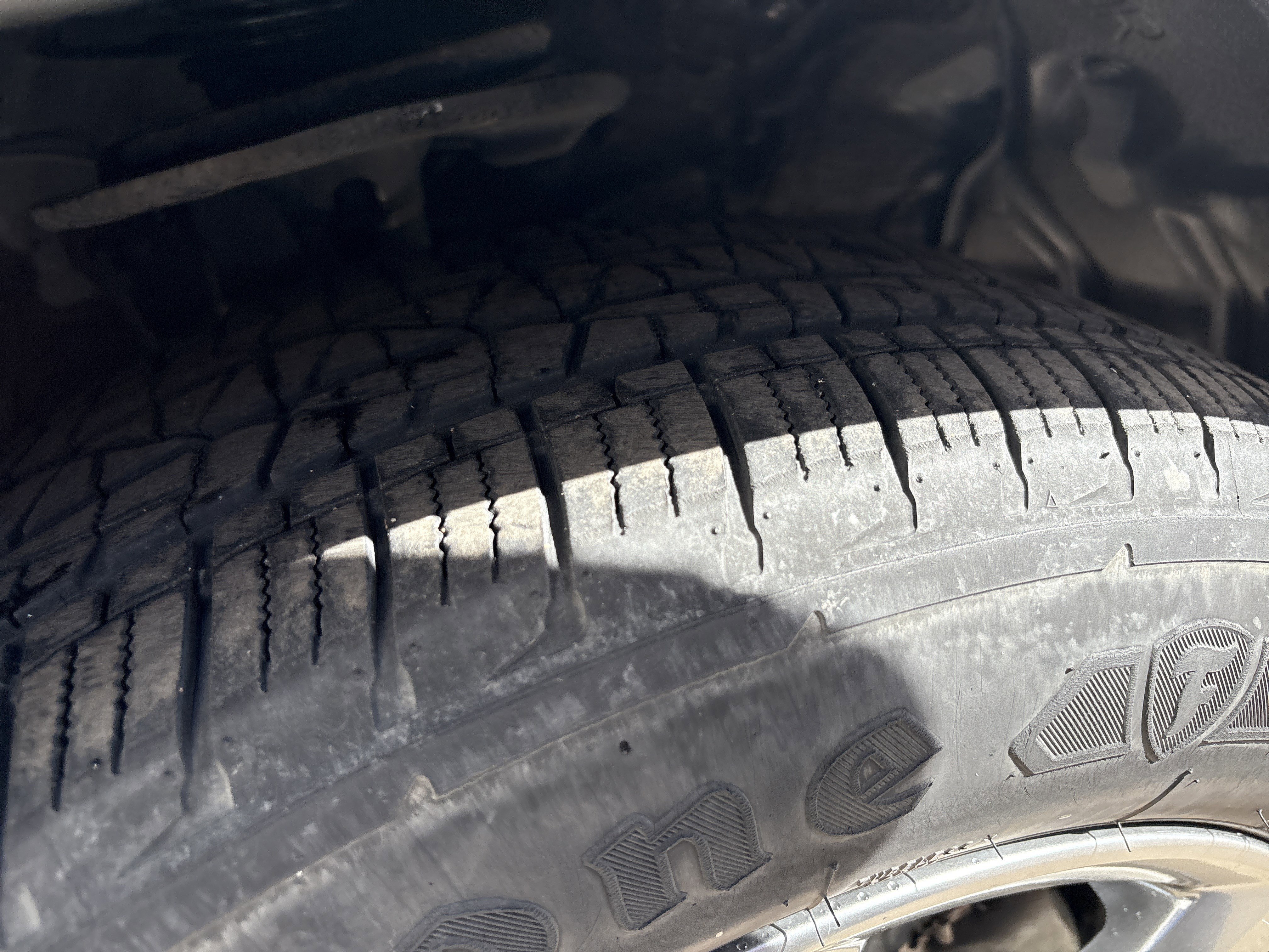 Used 2015 Lexus NX 300h AWD w/ Luxury Package image 12