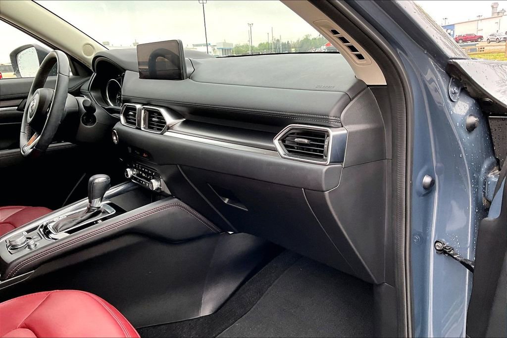 Used 2022 MAZDA CX-5 Carbon Edition image 14