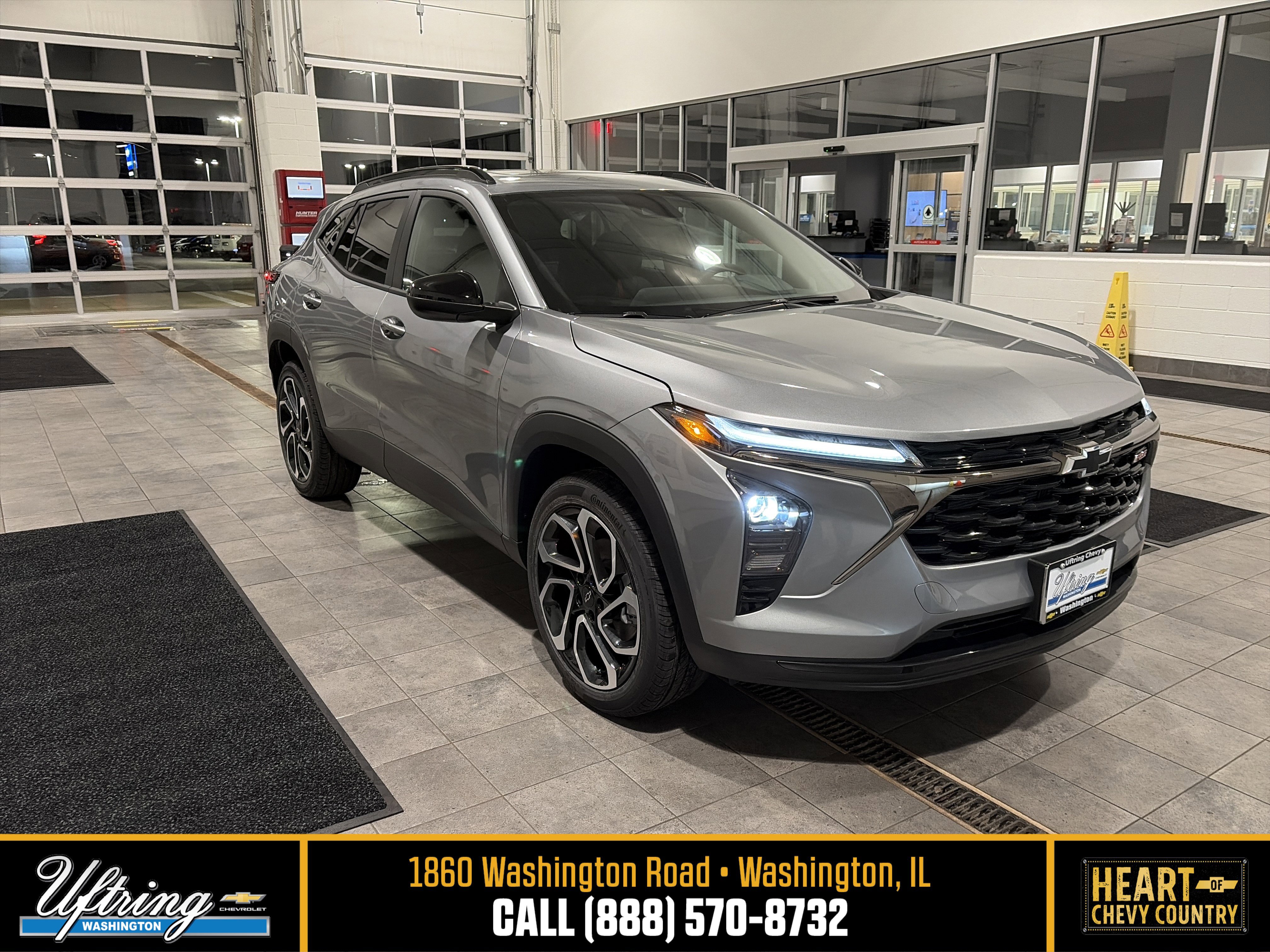 New 2026 Chevrolet Trax RS w/ Sunroof Package