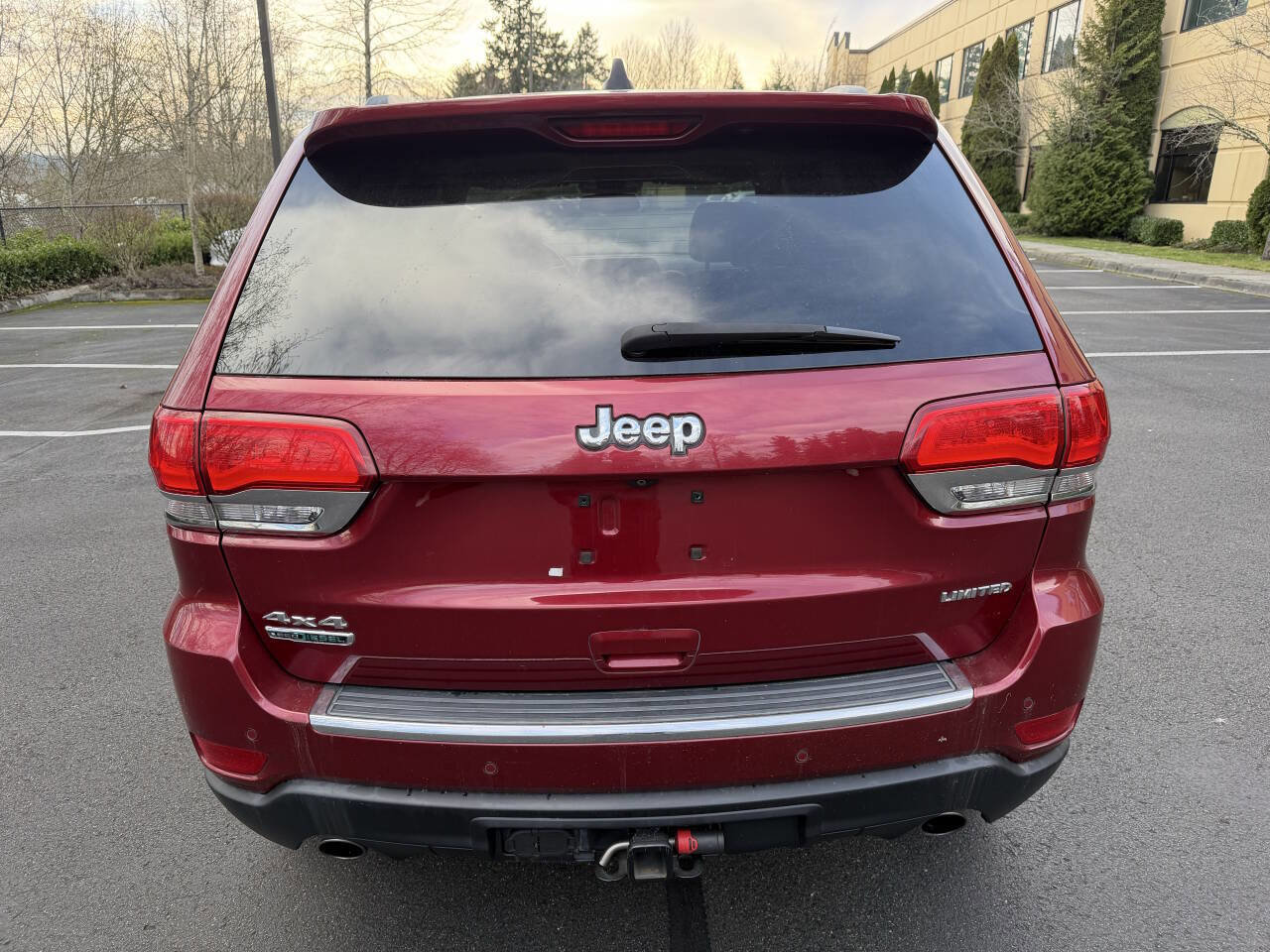 Used 2015 Jeep Grand Cherokee Limited image 6