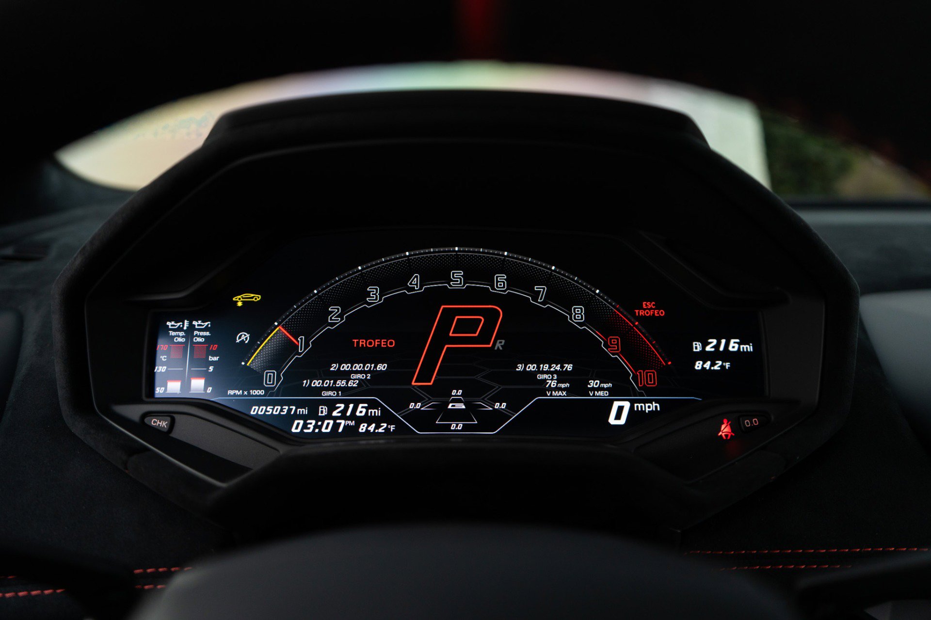 Used 2022 Lamborghini Huracan STO image 11