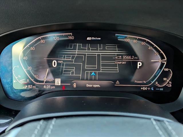 Used 2020 BMW 530e image 11