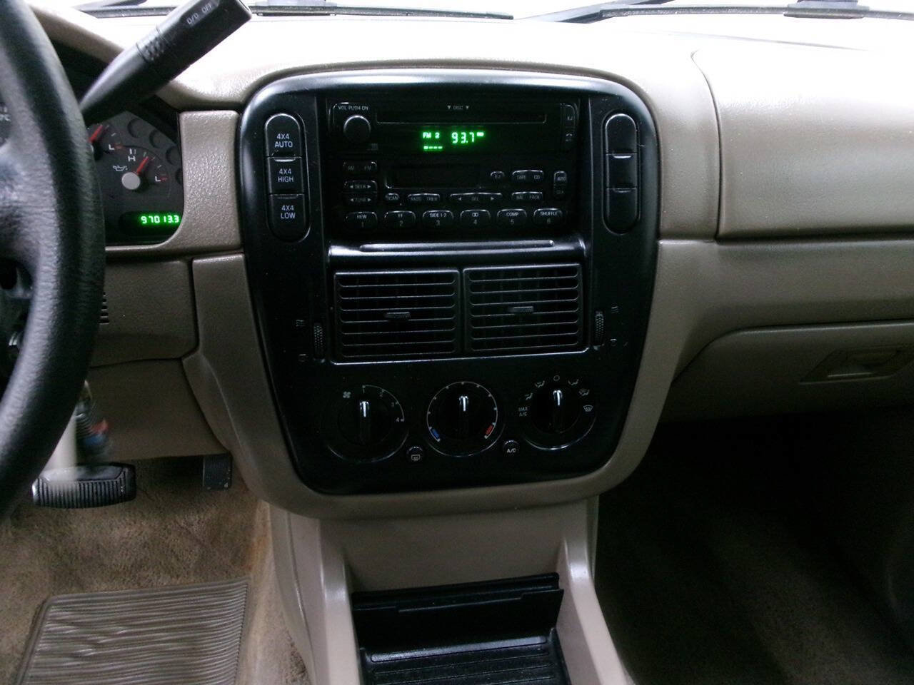 Used 2003 Ford Explorer Sport XLS AWD/4WD image 31