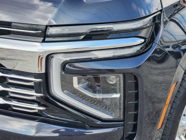 Certified 2025 Chevrolet Suburban Premier RWD image 9