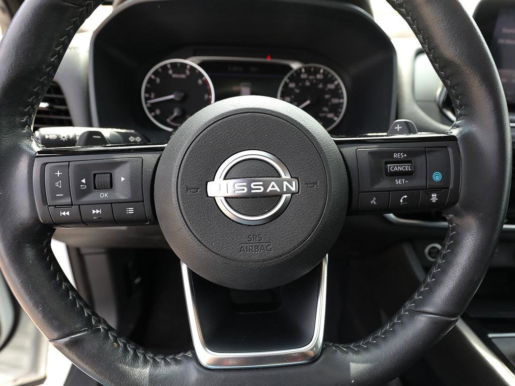 Used 2023 Nissan Rogue SV w/ SV Premium Package AWD/4WD image 15