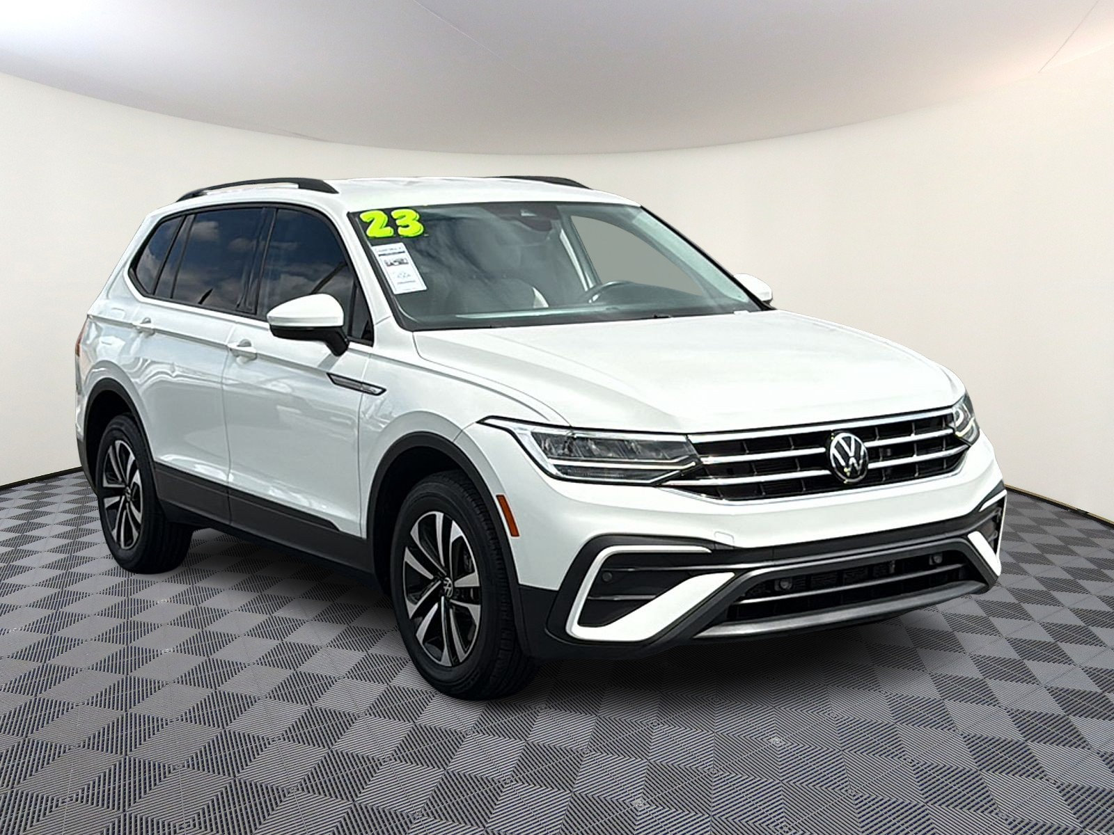 Used 2023 Volkswagen Tiguan S