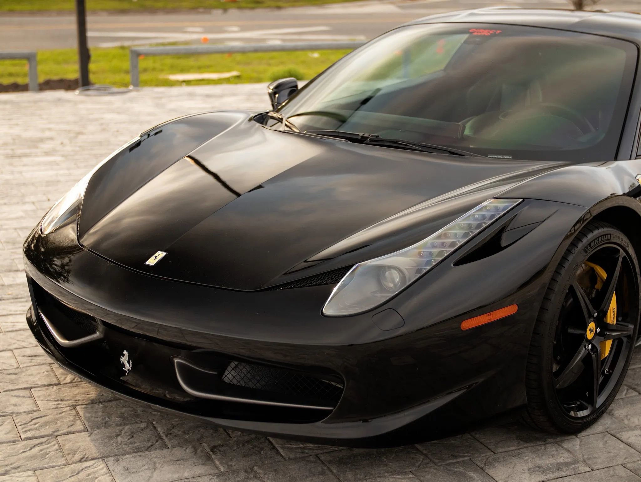 Used 2010 Ferrari 458 Italia Coupe image 8