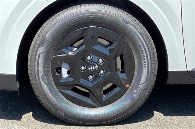 New 2026 Kia Carnival LX image 35