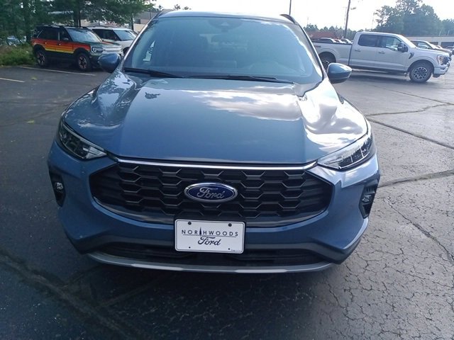 New 2025 Ford Escape ST-Line Elite image 4