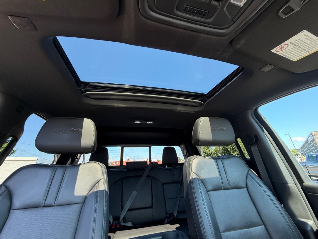 Certified 2021 Chevrolet Silverado 3500 High Country w/ Z71 Off-Road Package AWD/4WD image 27