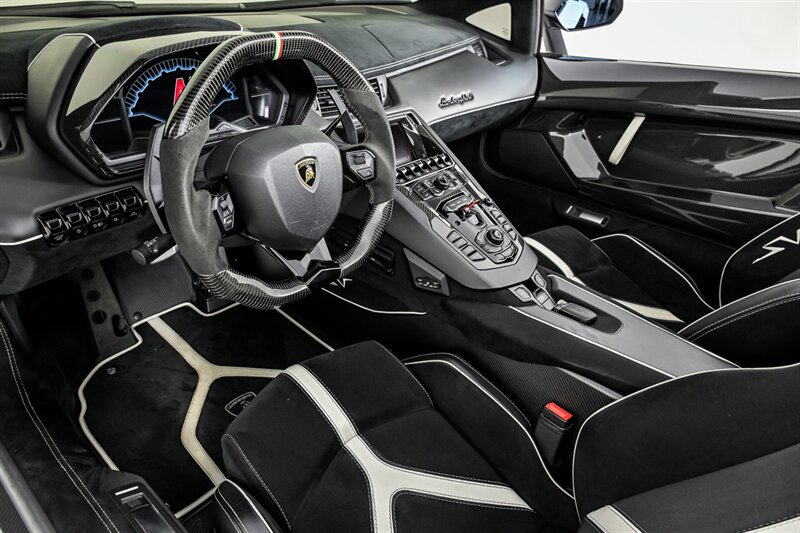 Used 2017 Lamborghini Aventador LP 750-4 Superveloce AWD/4WD image 14