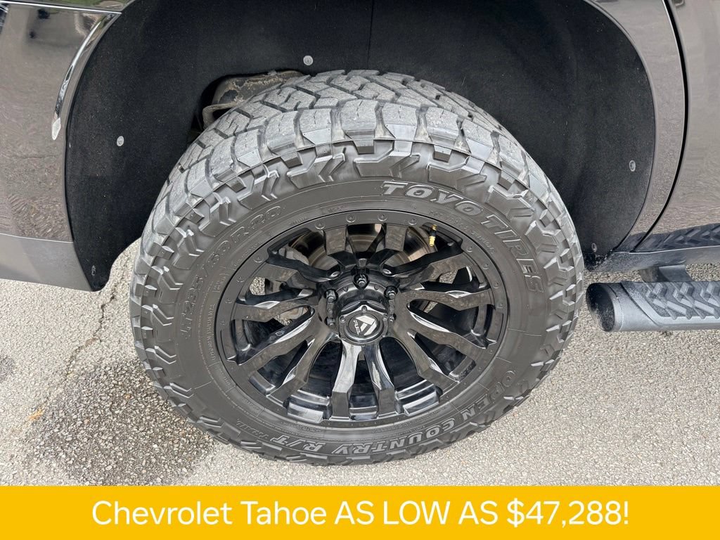 Used 2021 Chevrolet Tahoe Z71 w/ Luxury Package AWD/4WD image 35