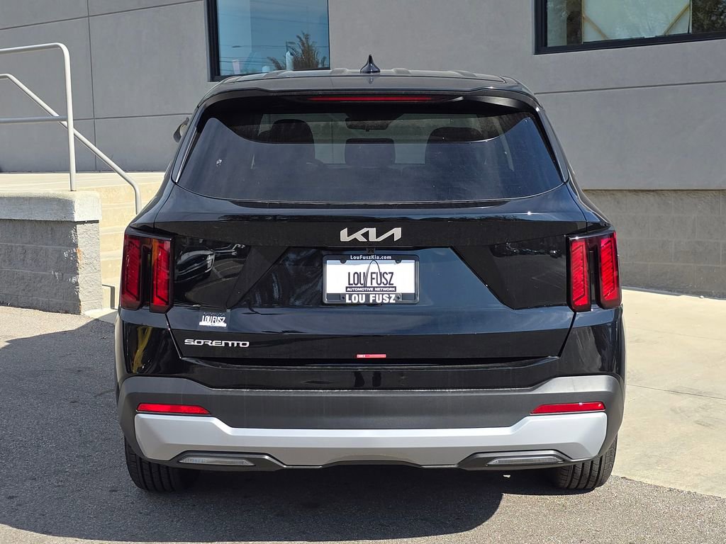 New 2026 Kia Sorento LX image 18