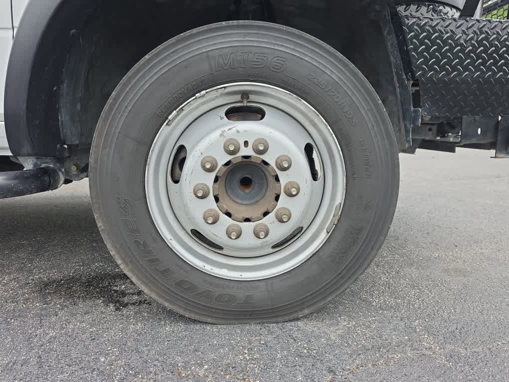 Used 2015 RAM 5500 Tradesman w/ Ambulance Prep Group RWD image 9
