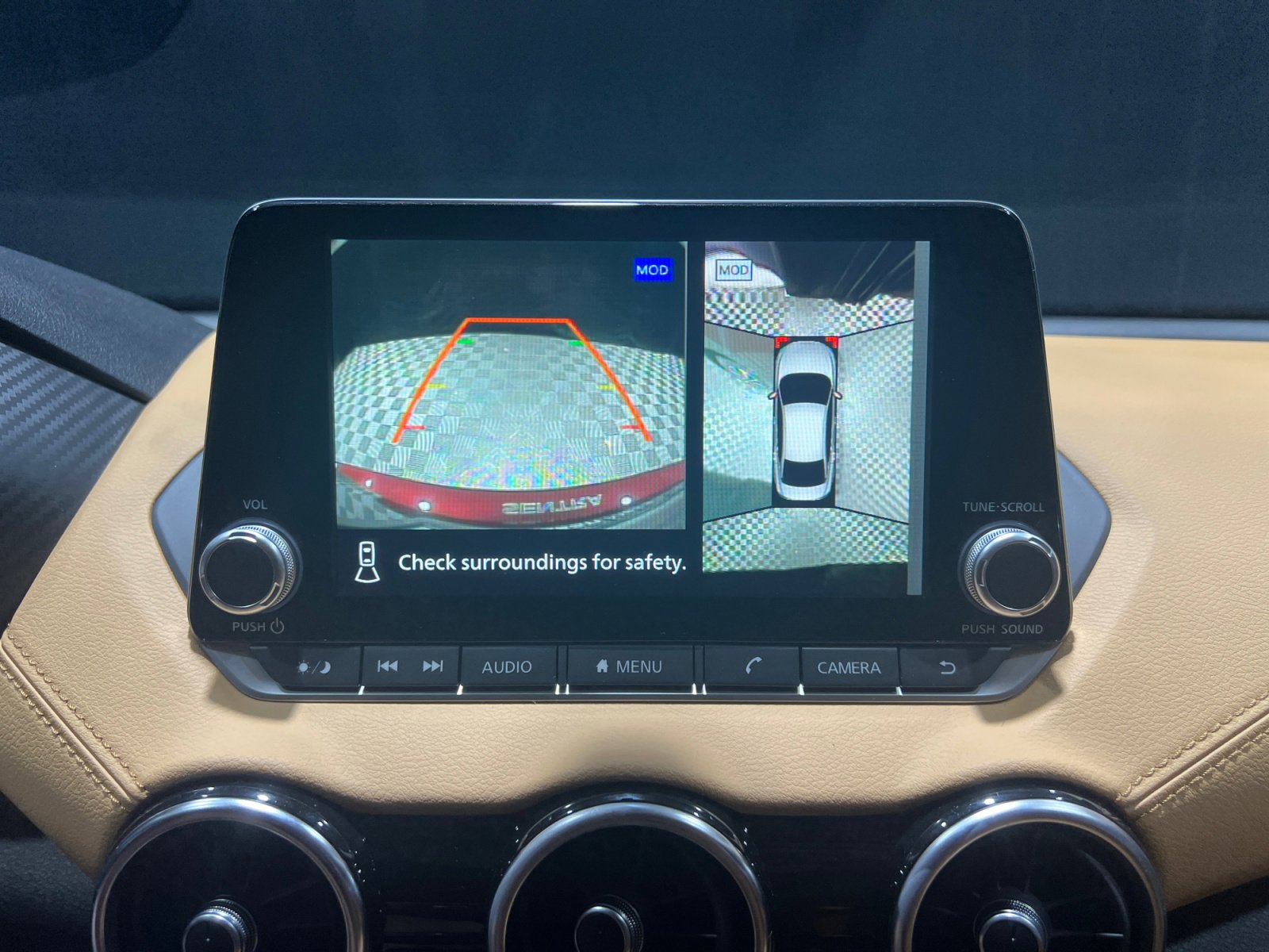 New 2025 Nissan Sentra SV w/ SV Premium Package image 29