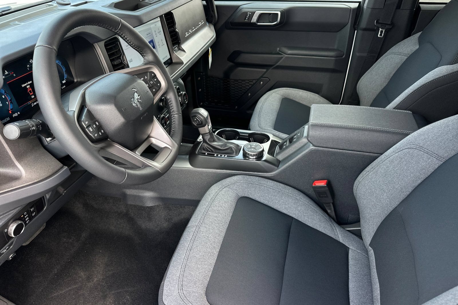 New 2026 Ford Bronco Big Bend AWD/4WD image 9