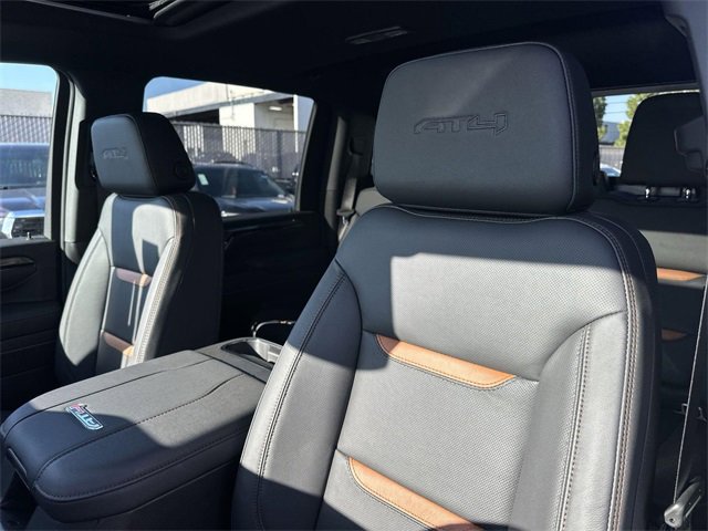 New 2026 GMC Sierra 2500 AT4 w/ AT4 Premium Plus Package image 24