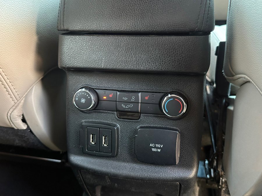 Used 2018 Ford Explorer Limited image 38