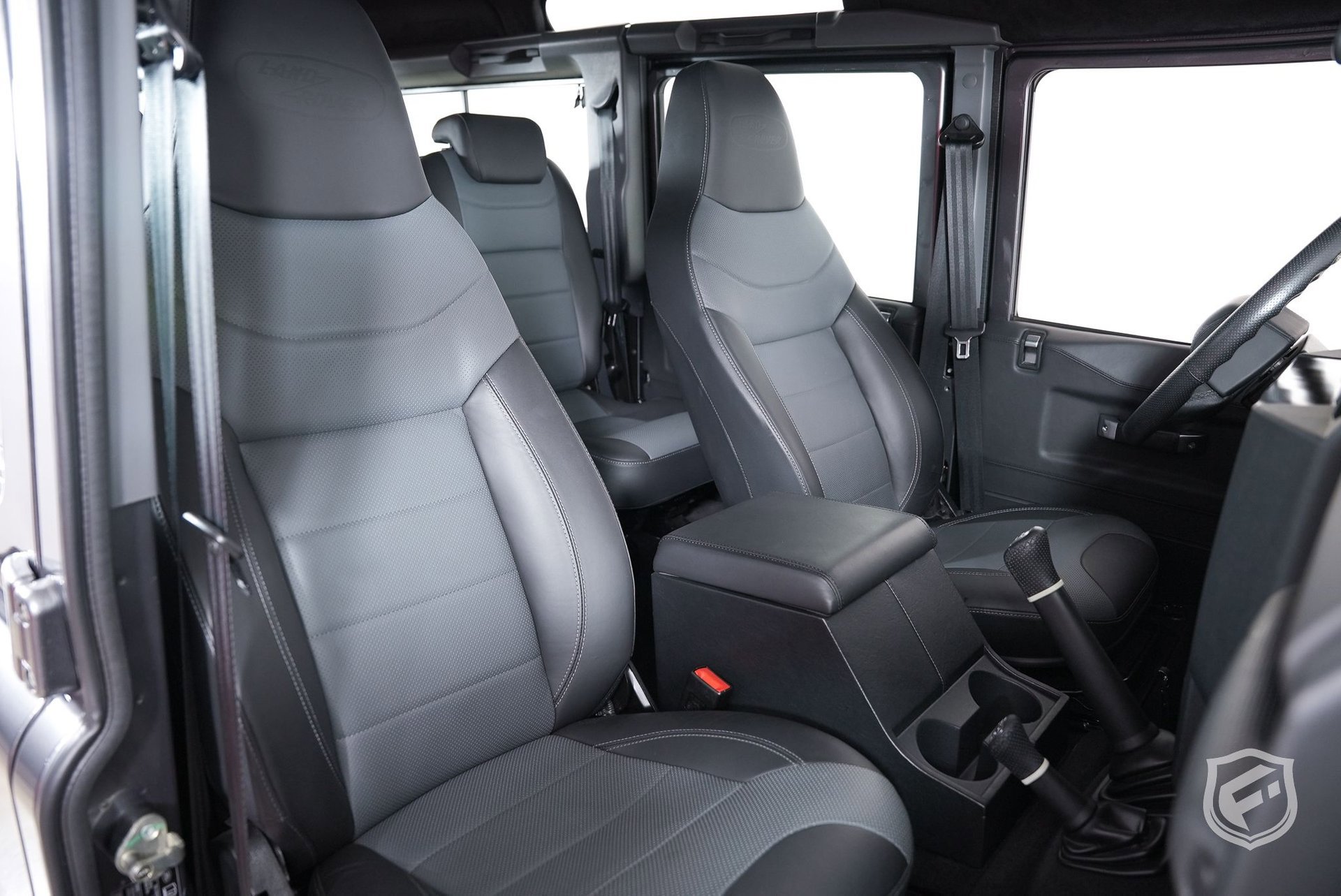 Used 1991 Land Rover Defender 110 image 36