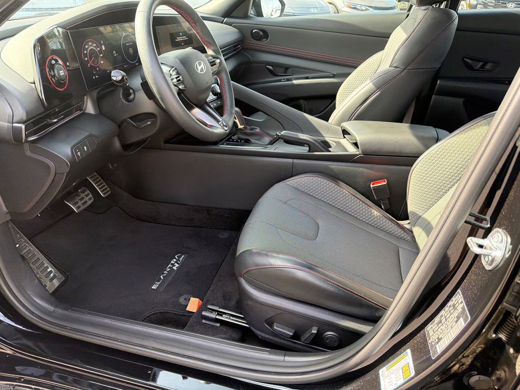 Used 2025 Hyundai Elantra N Line FWD image 9