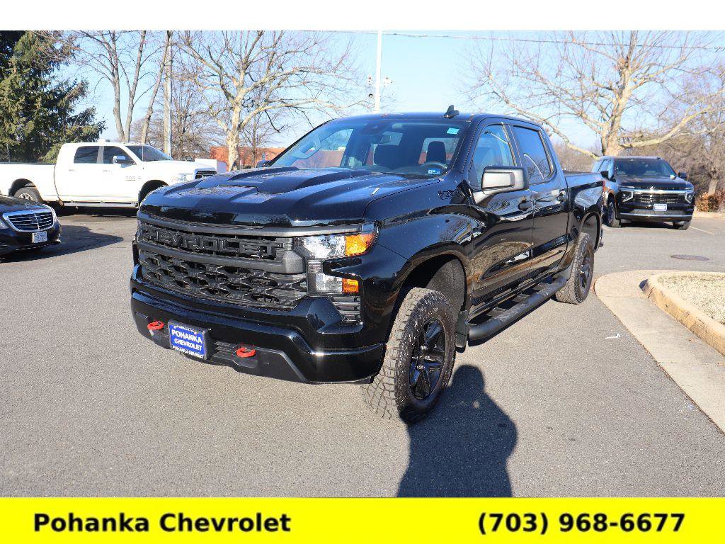 New 2026 Chevrolet Silverado 1500 Custom Trail Boss w/ LPO, Dark Essentials Package image 3