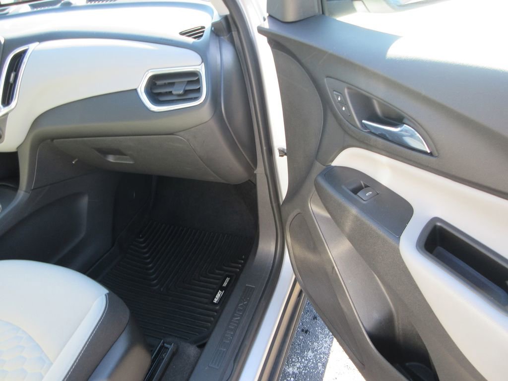 Certified 2020 Chevrolet Equinox LS w/ LS Convenience Package image 19