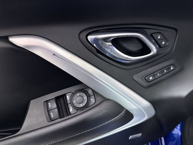 Used 2017 Chevrolet Camaro SS RWD image 24