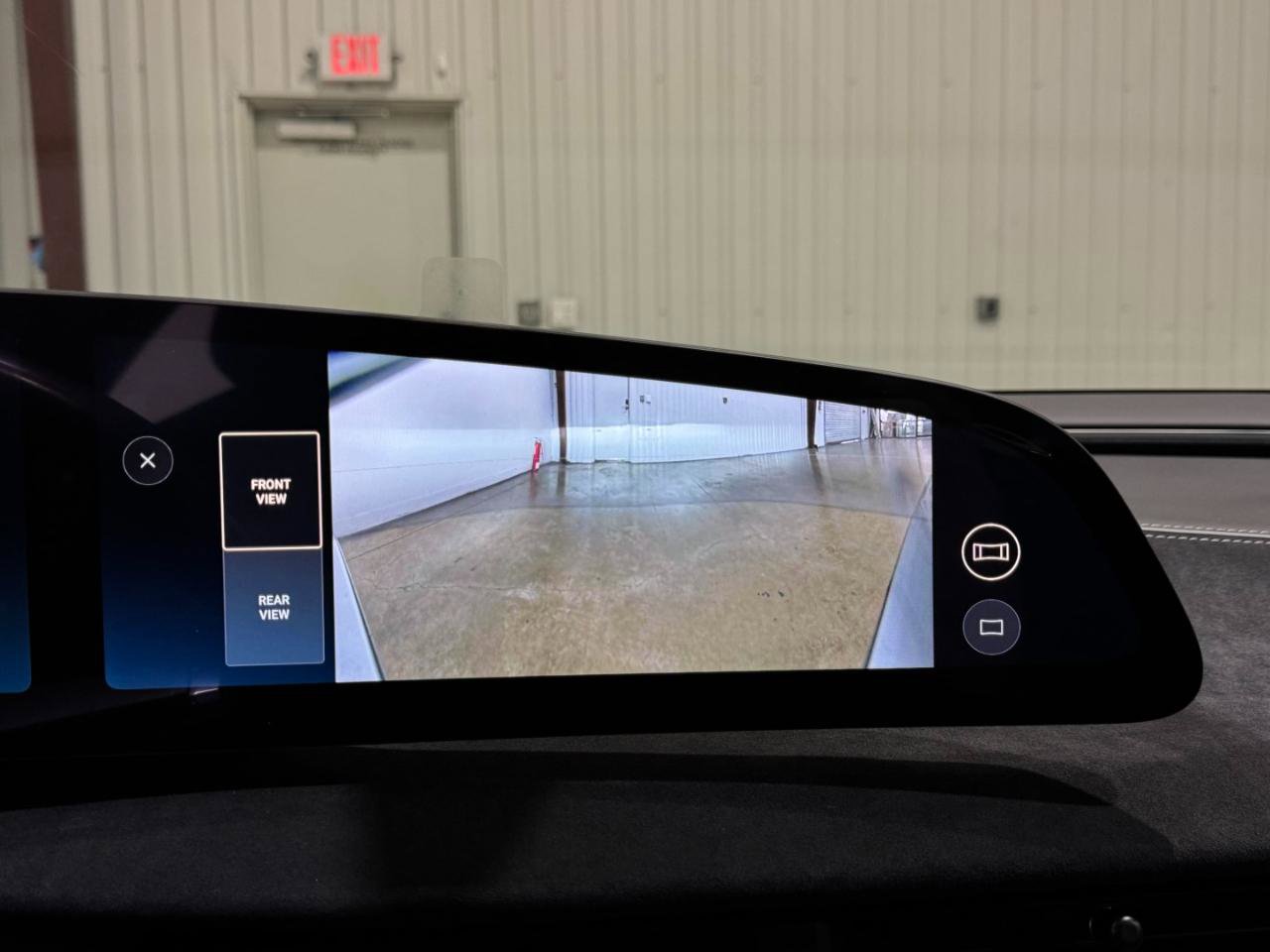 Used 2022 Lucid Air Grand Touring image 33