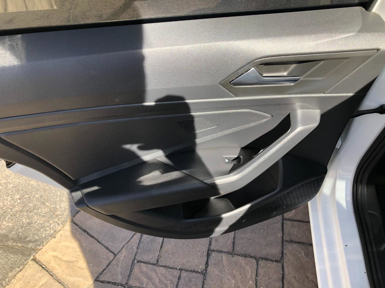 Used 2019 Volkswagen Jetta SEL Premium FWD image 25