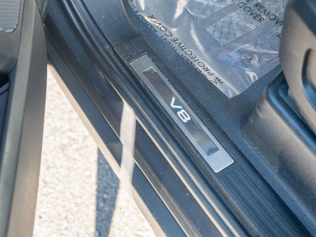 Used 2024 Land Rover Defender 110 Carpathian Edition image 16