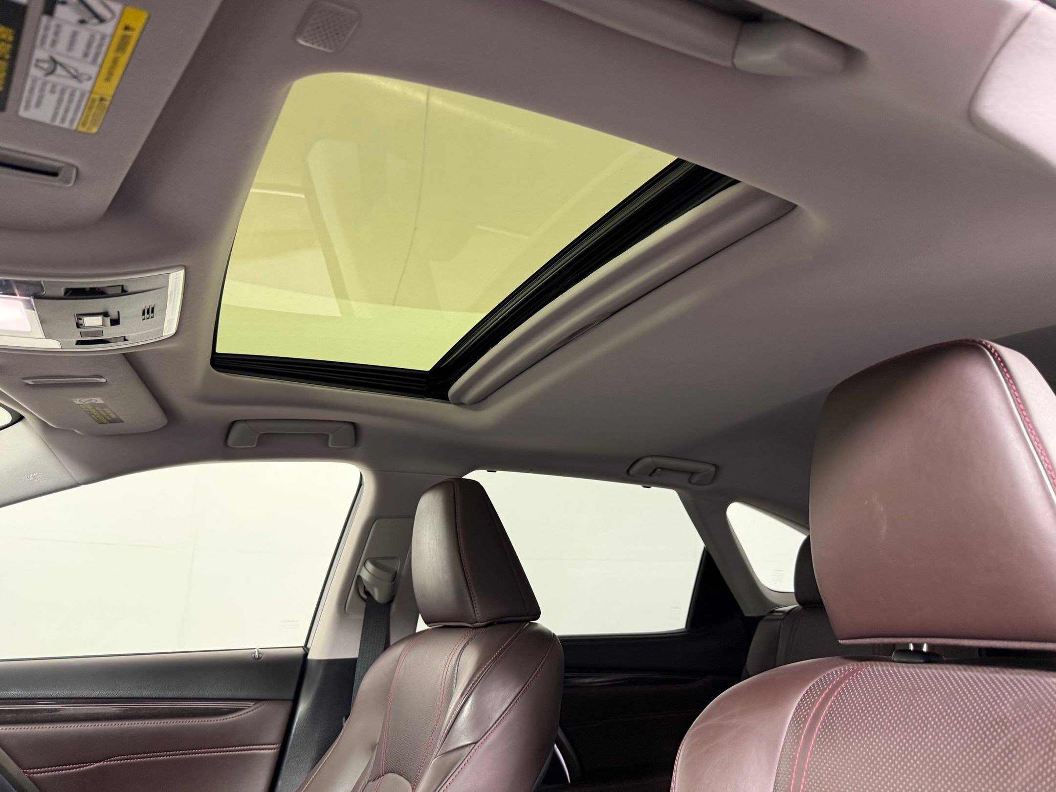 Used 2020 Lexus RX 350L Luxury w/ Accessory Package image 16