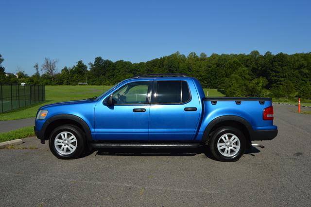 Used 2010 Ford Explorer Sport Trac XLT AWD/4WD image 5