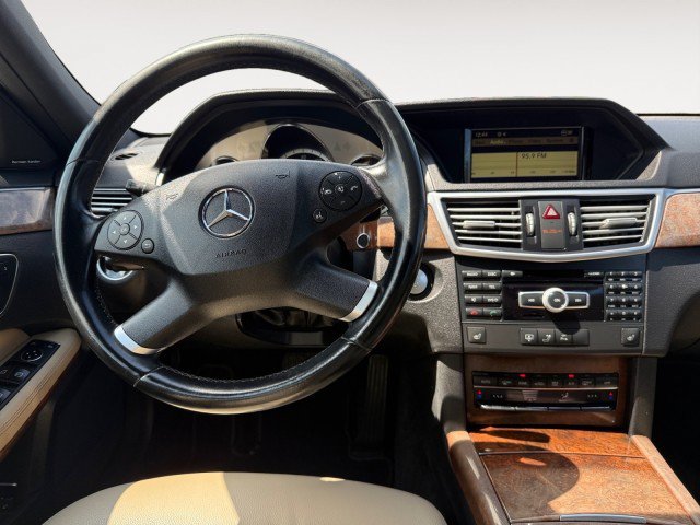 Used 2012 Mercedes-Benz E 350 4MATIC Sedan image 6