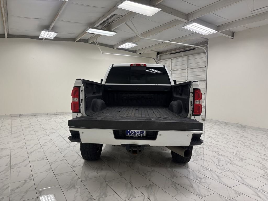 Used 2018 GMC Sierra 2500 Denali w/ Duramax Plus Package image 27