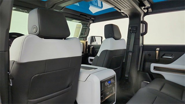 Used 2024 GMC Hummer EV 3X w/ Omega Edition image 30