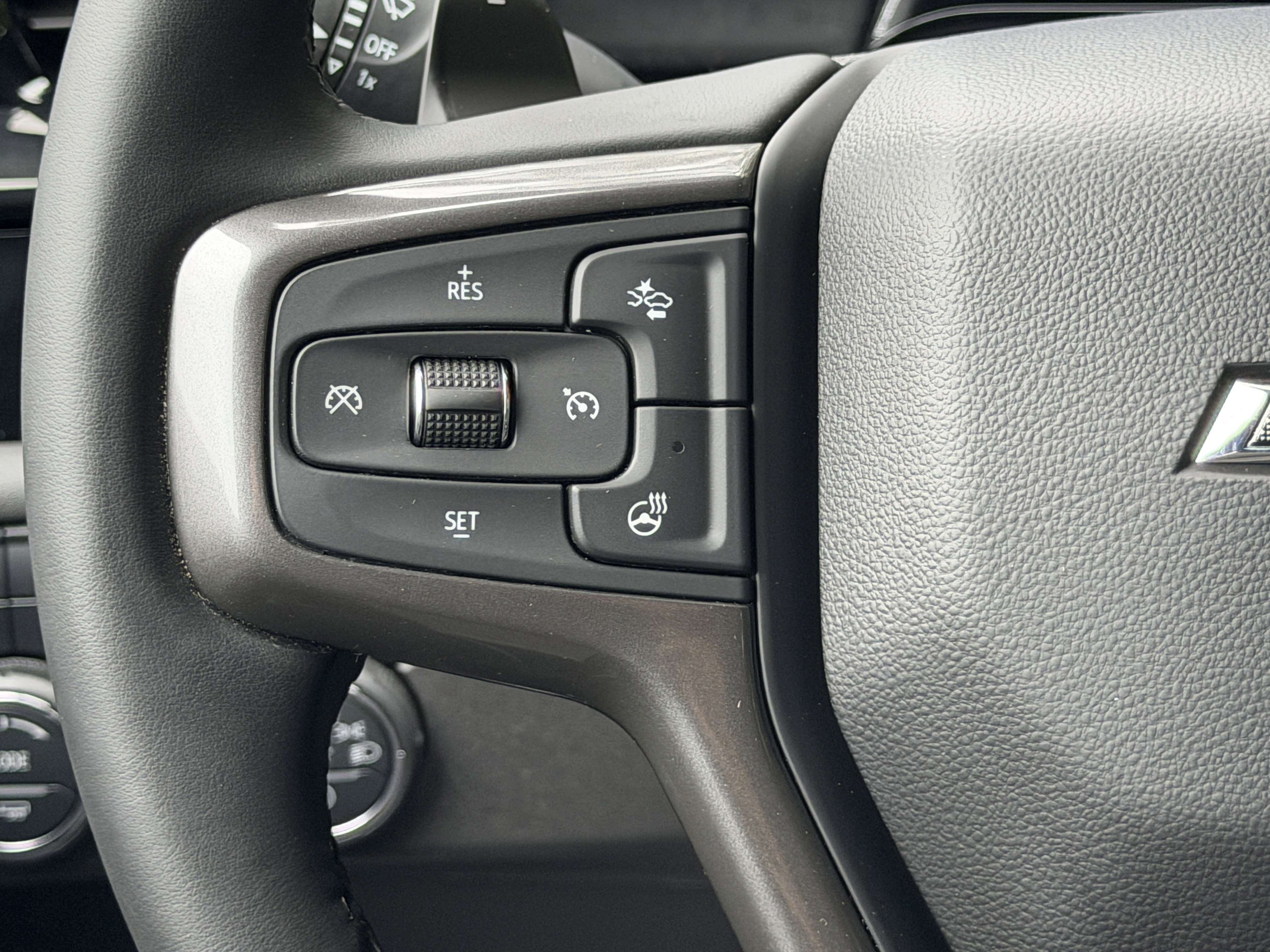 Used 2024 Chevrolet Silverado 1500 ZR2 w/ ZR2 Bison Edition AWD/4WD image 34