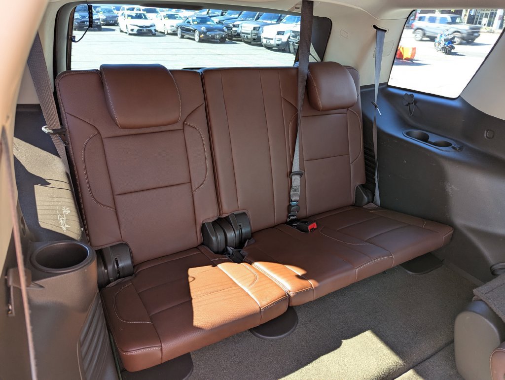 Used 2015 Chevrolet Tahoe LTZ AWD/4WD image 46